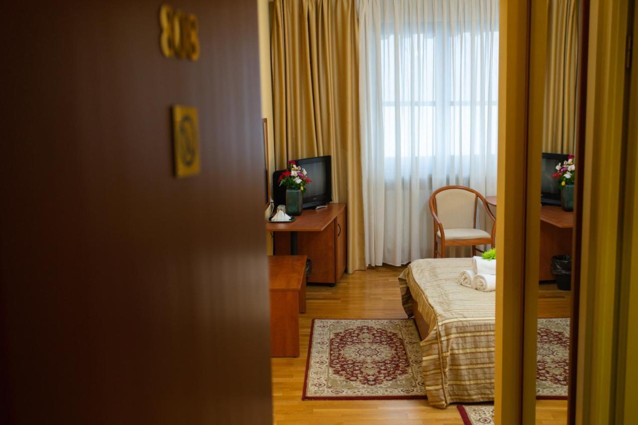 Hunguest Hotel Fenyõ Miercurea Ciuc Exterior foto