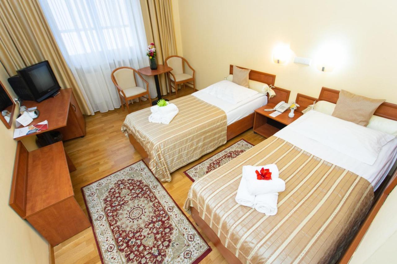 Hunguest Hotel Fenyõ Miercurea Ciuc Exterior foto